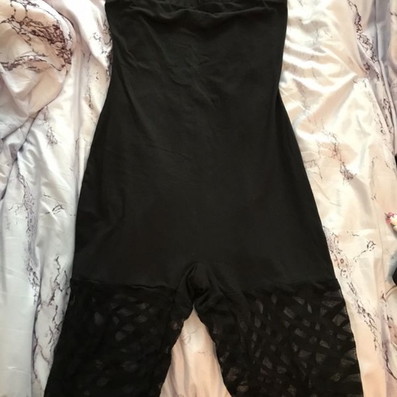 Romper Set - Picture 2 of 3